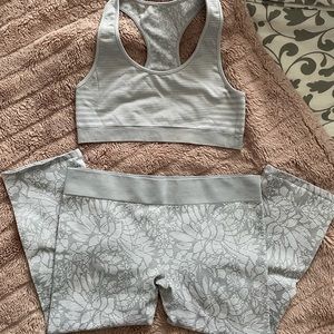 Fabletics capri tights and sports bra. Gray and white. Size medium.